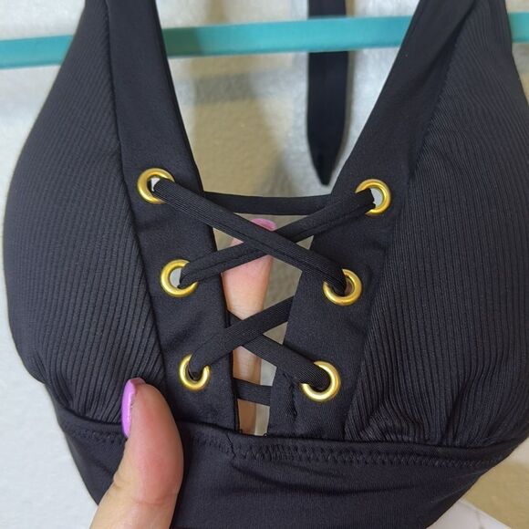 NWT- Becca-Modern Edge Halter- black with gold islets- bikini top- Size medium - Picture 5 of 11